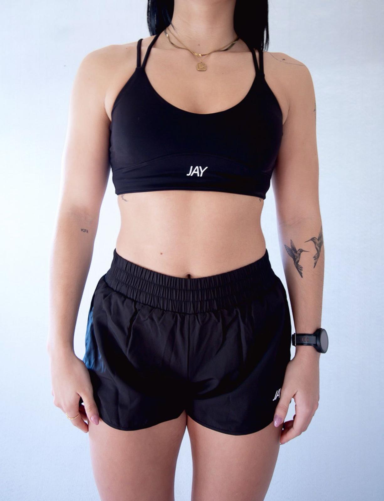 BASIC SET SHORTS AND TOP JAY RUNNING